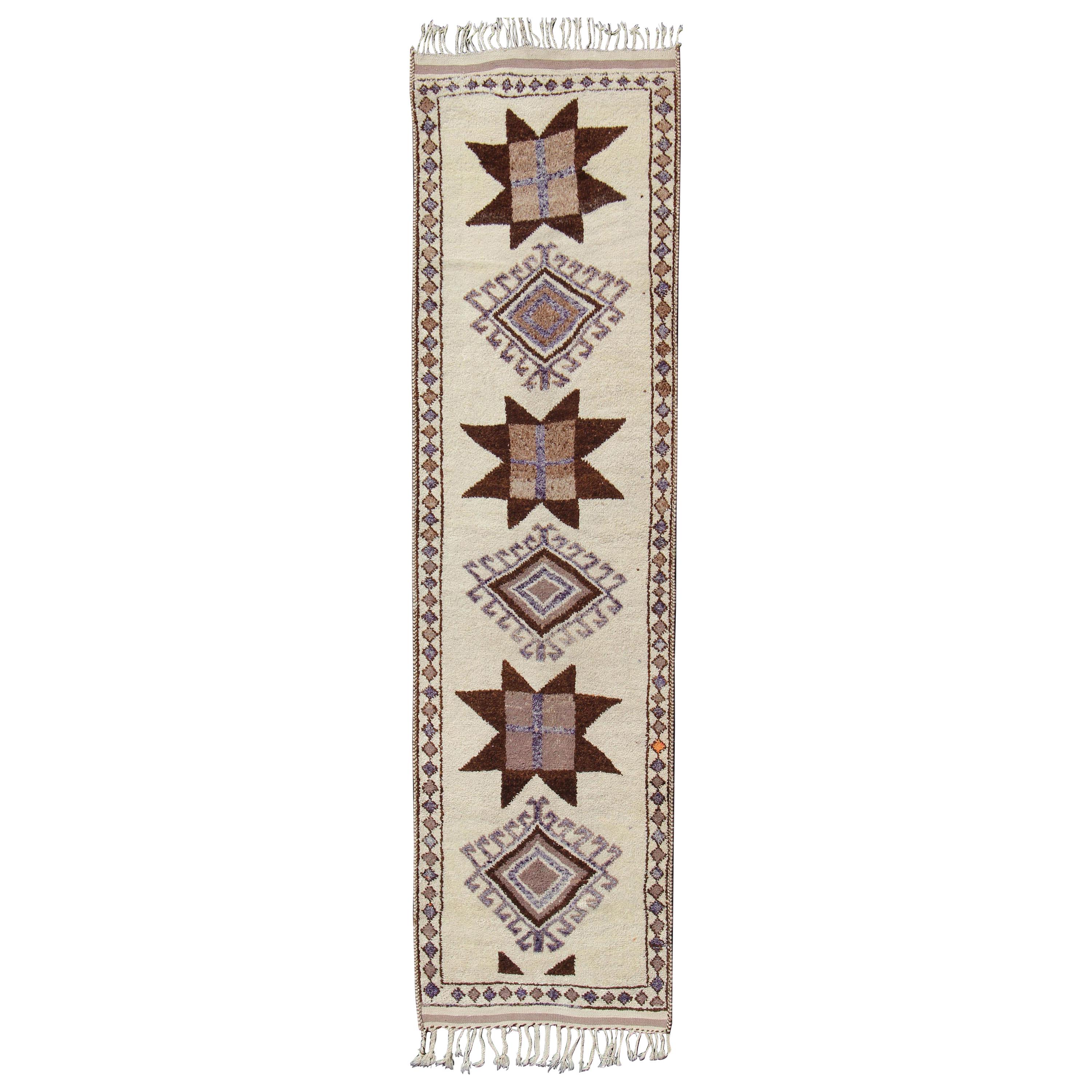Graphic Tribal Design Vintage Turkish Tulu Runner in Cream, Brown, Gray, Taupe For Sale