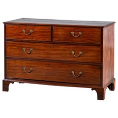 Antique English George III Mahogany Chest of Drawers, circa 1820