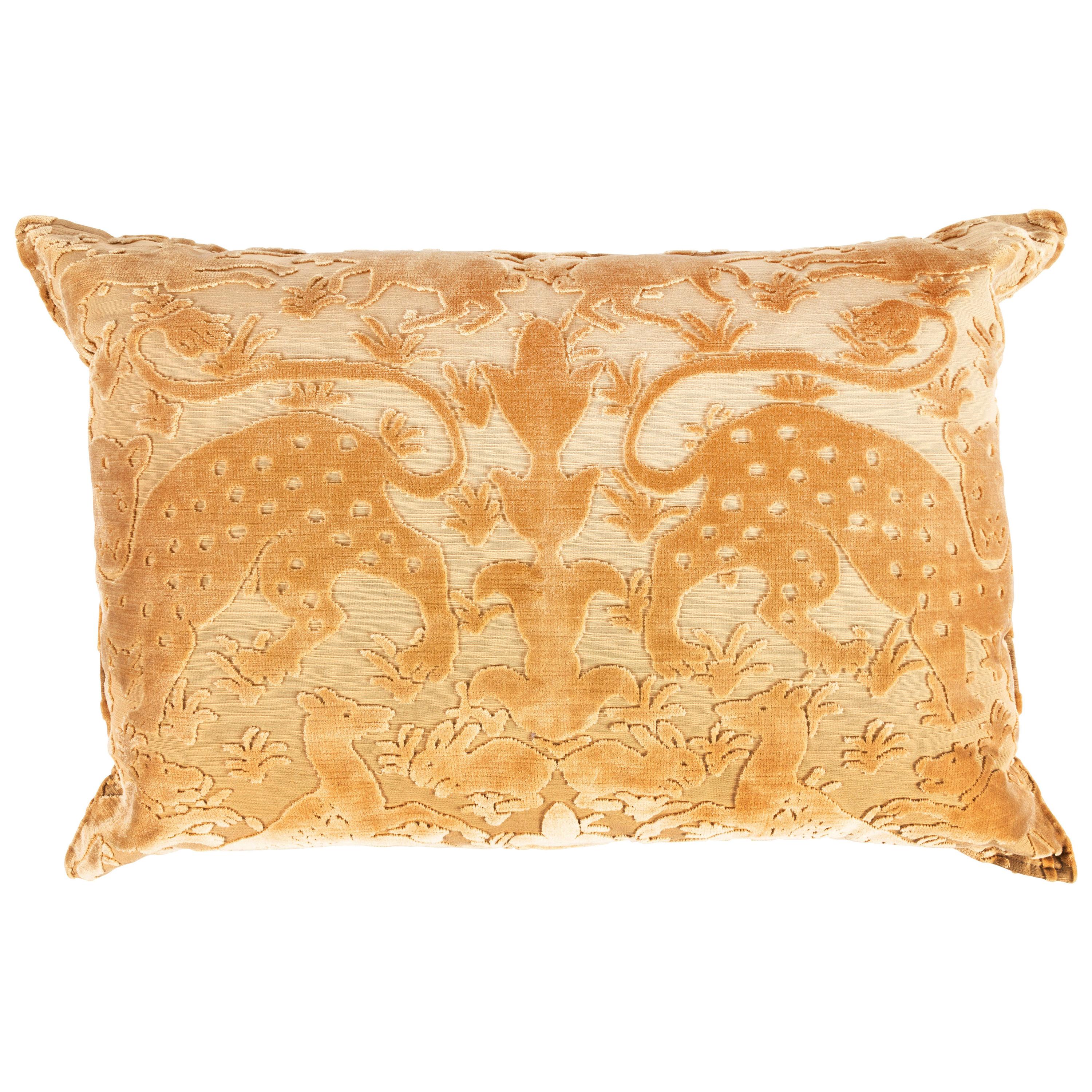 Bevilacqua Animal Motif 'Bestiario' Handcut Gold Velvet Pillow