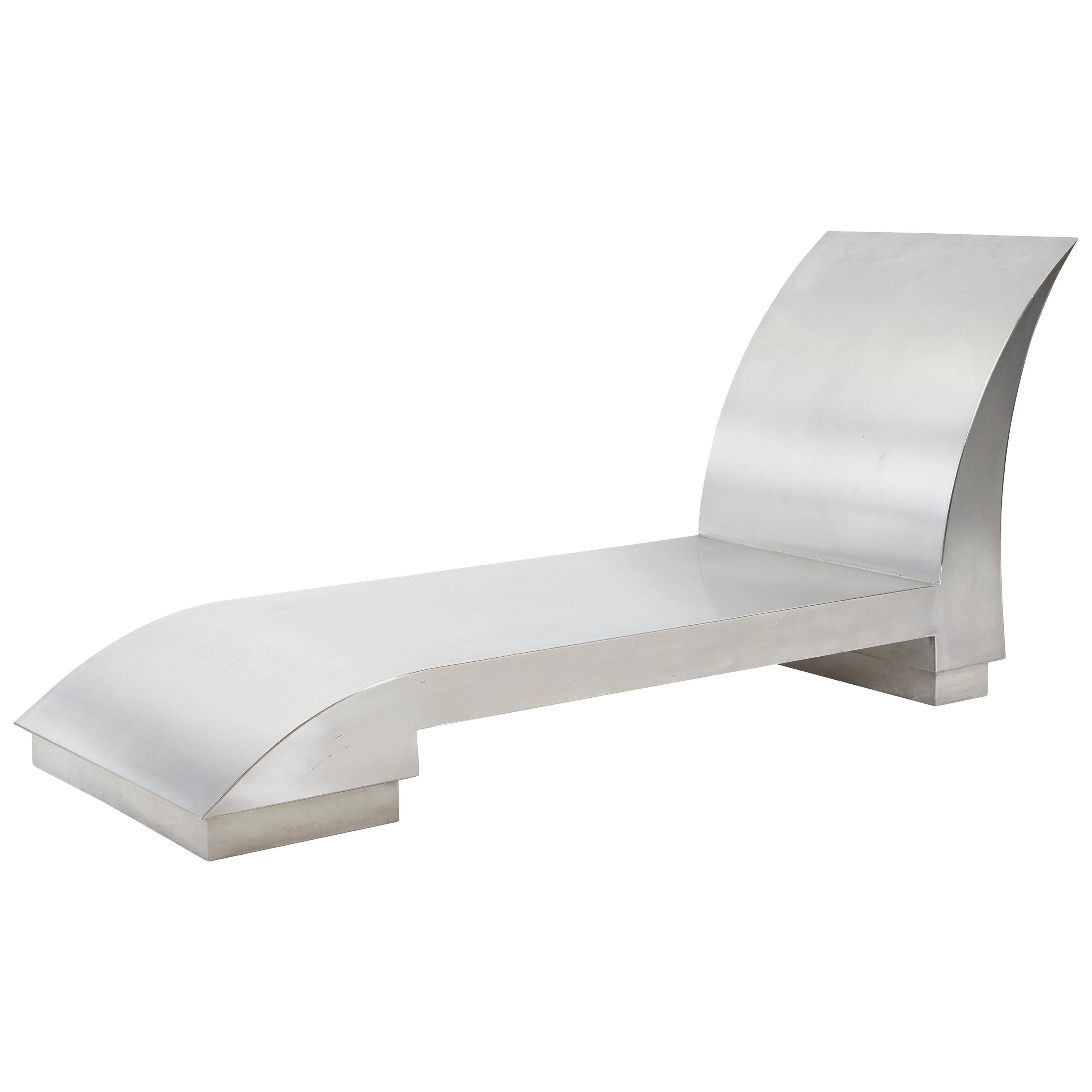 Stainless steel chaise lounge, in the style of Maria Pergay. Large scale. Brutalist form.
Minor wear consistent with age and use.