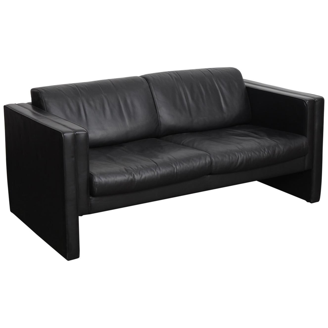 Walter Knoll Studio Line Series black leather sofa designed by Jürgen Lange For Sale