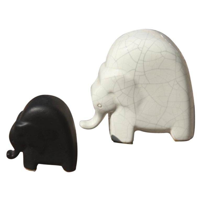 Elephants Porcelain Stonewar Stylized Italian Production Studiolinea, 1970