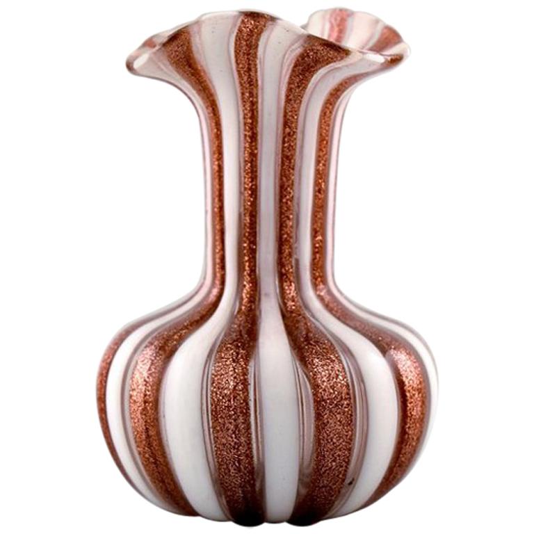 "Zanfirico" Murano, Brown and White Striped Vase in Mouth Blown Art Glass, 1960s For Sale