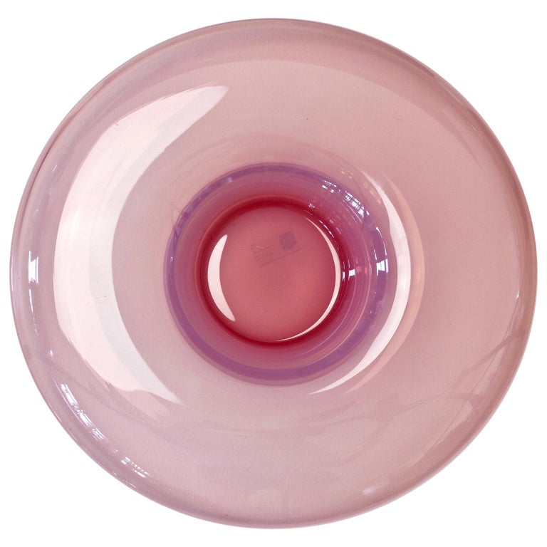 Antonio Da Ros for Cenedese Italian Murano Glass Vibrant Pink Colored Bowl For Sale