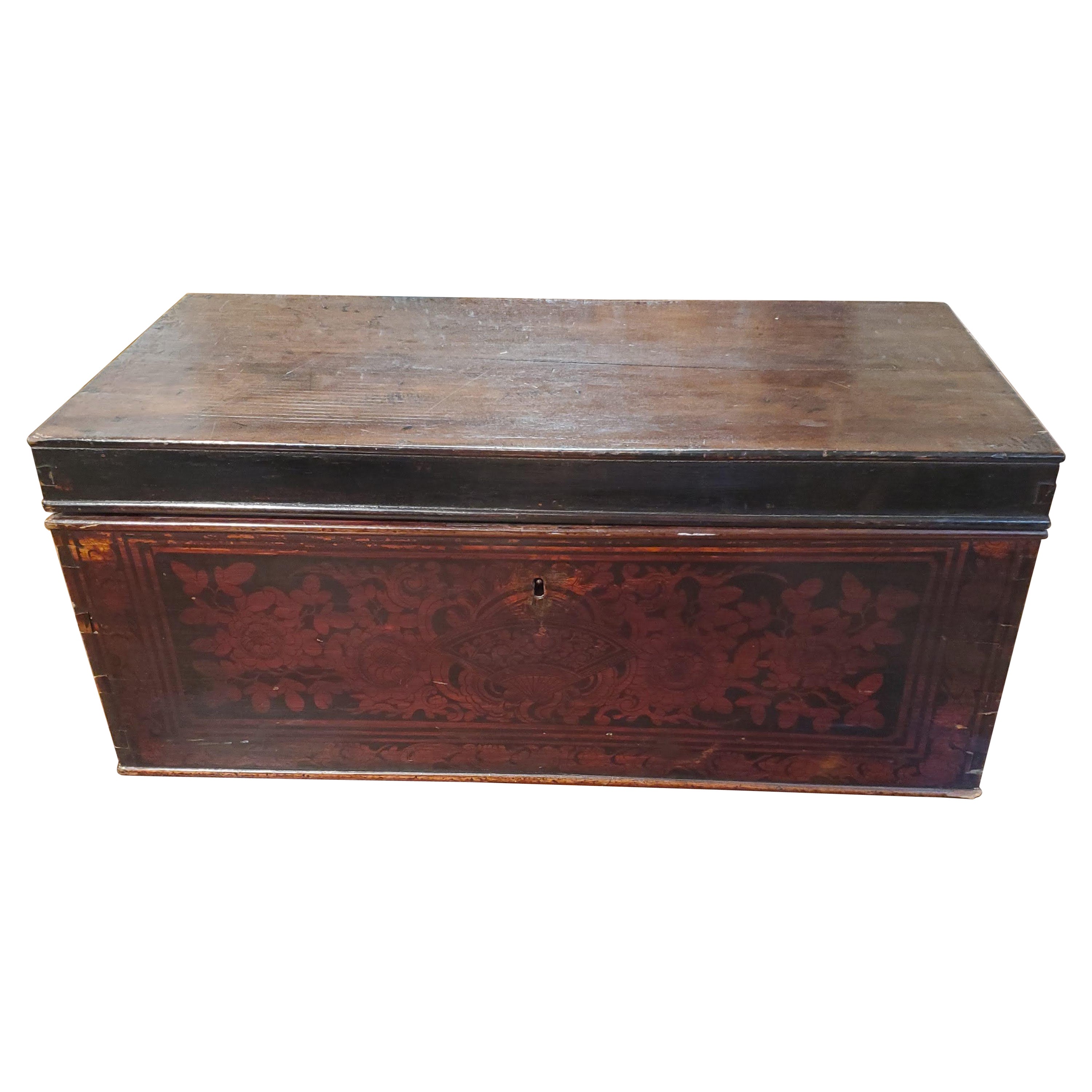 19th Century Indonesian Red and Black Lacquered Document Box with Brass Handles For Sale