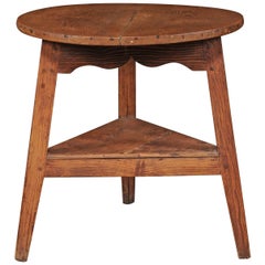 English Pine Cricket Table with Scalloped Apron and Lower Shelf, circa 1880