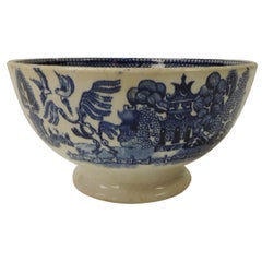 Antique petit bol à pied en saule bleu et blanc de la Société Céramique