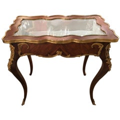 French Louis XV Table Top Vitrine, Beveled Glass Top, Kingwood with Gilt Bronze