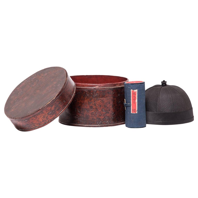 Late 19th Century Chinese Silk Skull Cap with Gilt Lacquered Box For