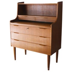 Vintage 1970s English Midcentury Secretaire or Bureau with Extendable Desk Top