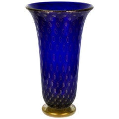 Vase en verre d'art italien Art Déco bleu et or par Stefano Mattiello