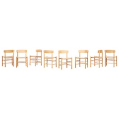 Set of 8 Danish Oak Dining Chairs by Børge Mogensen for Fredericia J39, Denmark