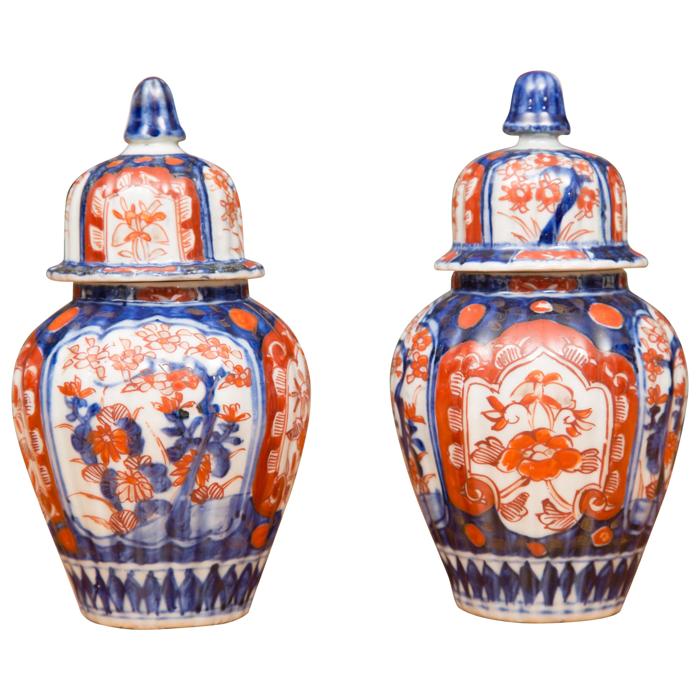 19th Century Pair of Diminutive Imari Lidded Urns For Sale
