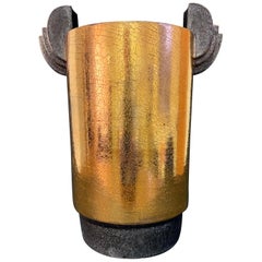 Gold glasierte, geflügelte Vase, Art-Déco-Meisterwerk von Marcel Guillard