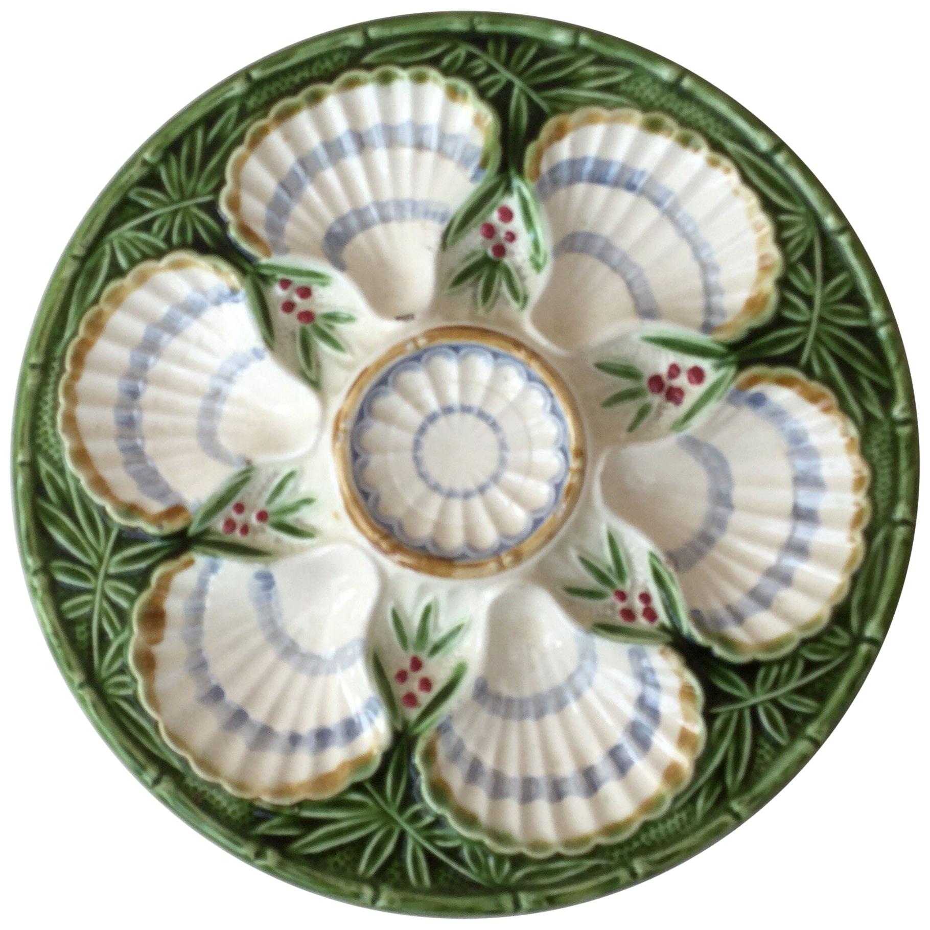19th Century Majolica Bamboo and Berries Oyster Plate Salins