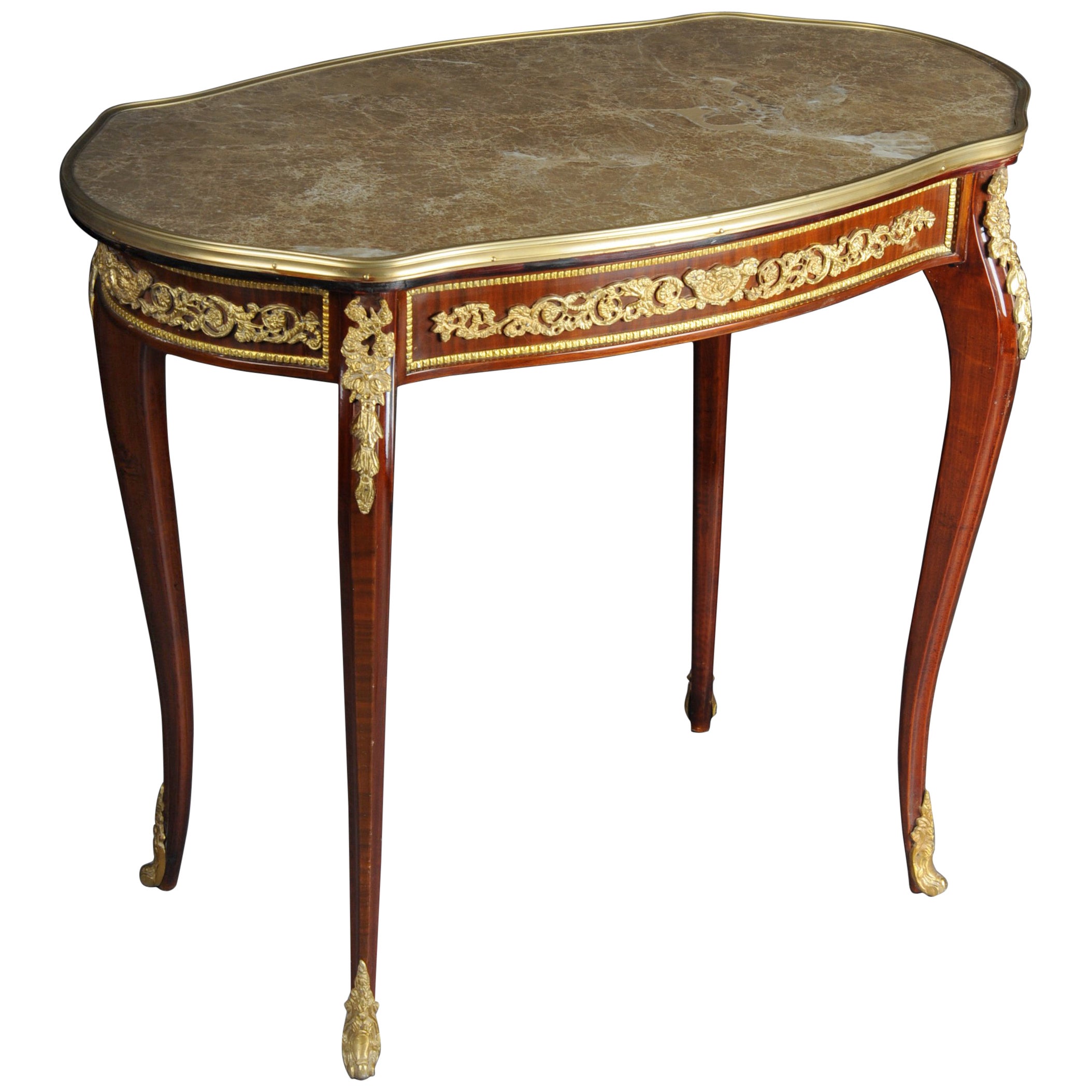 French Salon Side Table in Louis Quinze For Sale at 1stDibs
