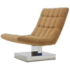 Cantilevered Lounge Chair by Milo Baughman