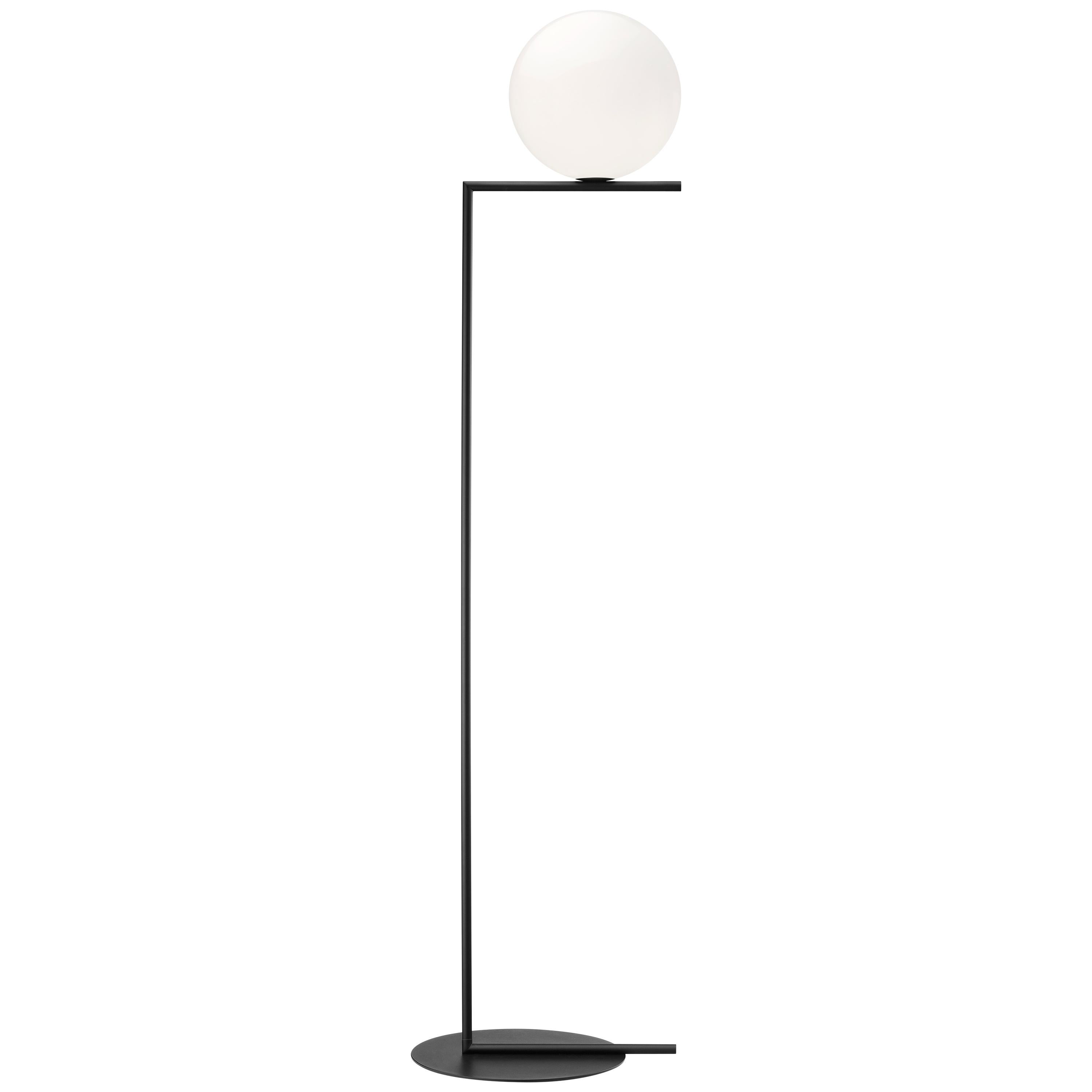 Michael Anastassiades Modern Tall Floor lamp, Black Steel Base & Glass for FLOS For Sale