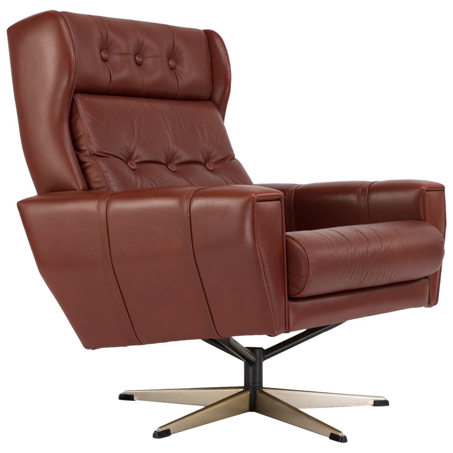 Danish MidCentury Modern Brown Leather Swivel Chair Made by Lystager, 1960s at 1stDibs