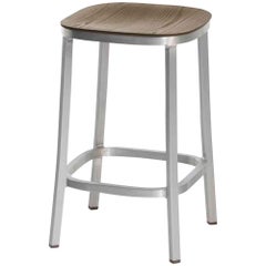 Tabouret de comptoir Emeco de 2,54 cm en aluminium brossé et noyer de Jasper Morrison