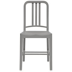 Sedia Emeco 111 Navy in Flint di Coca-Cola