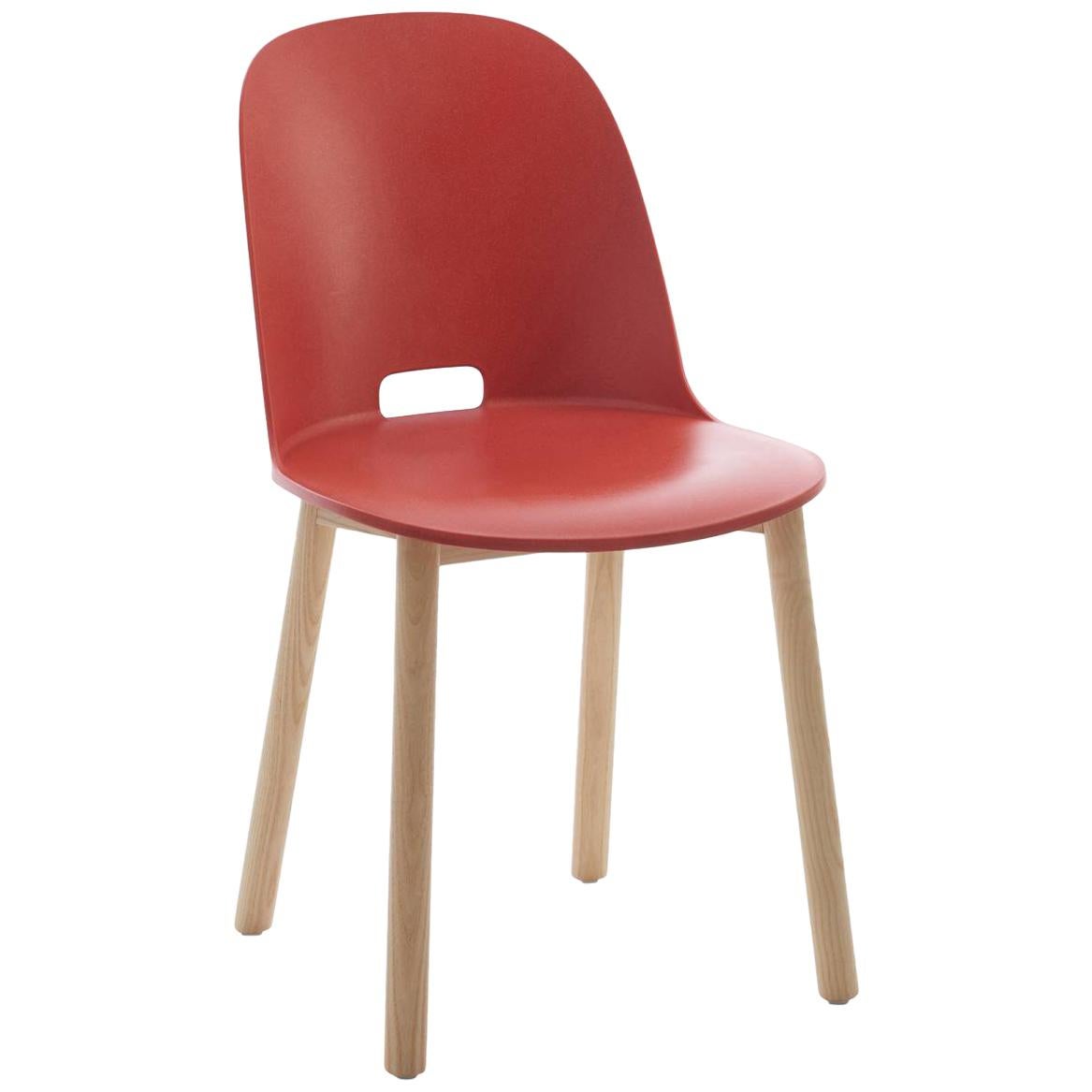 Emeco Alfi-Stuhl in Rot und Esche mit hoher Rückenlehne von Jasper Morrison