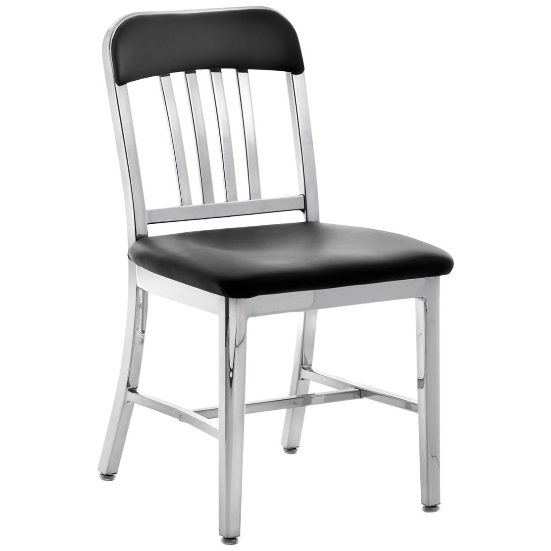 Emeco Navy-Stuhl aus poliertem Aluminium mit Barrückenlehne von US Navy