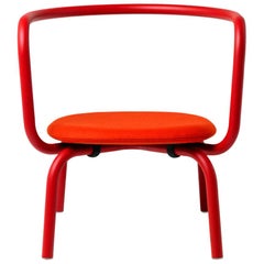 Emeco Parrish Lounge Chair in polvere rossa e pelle rossa di Konstantin Grcic
