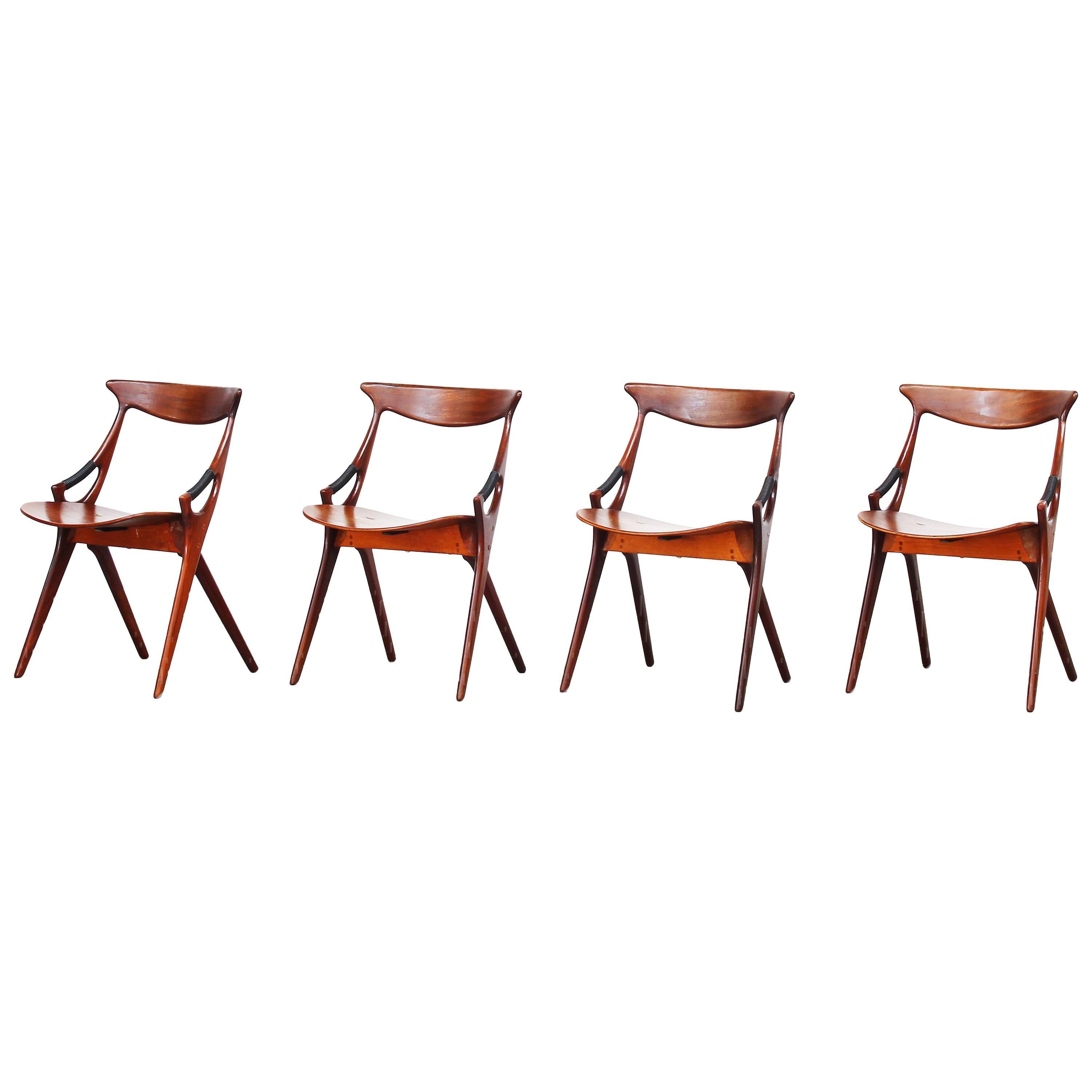 Set of Four Danish Dining Chairs by Arne Hovmand-Olsen for Mogens Kold, 1959