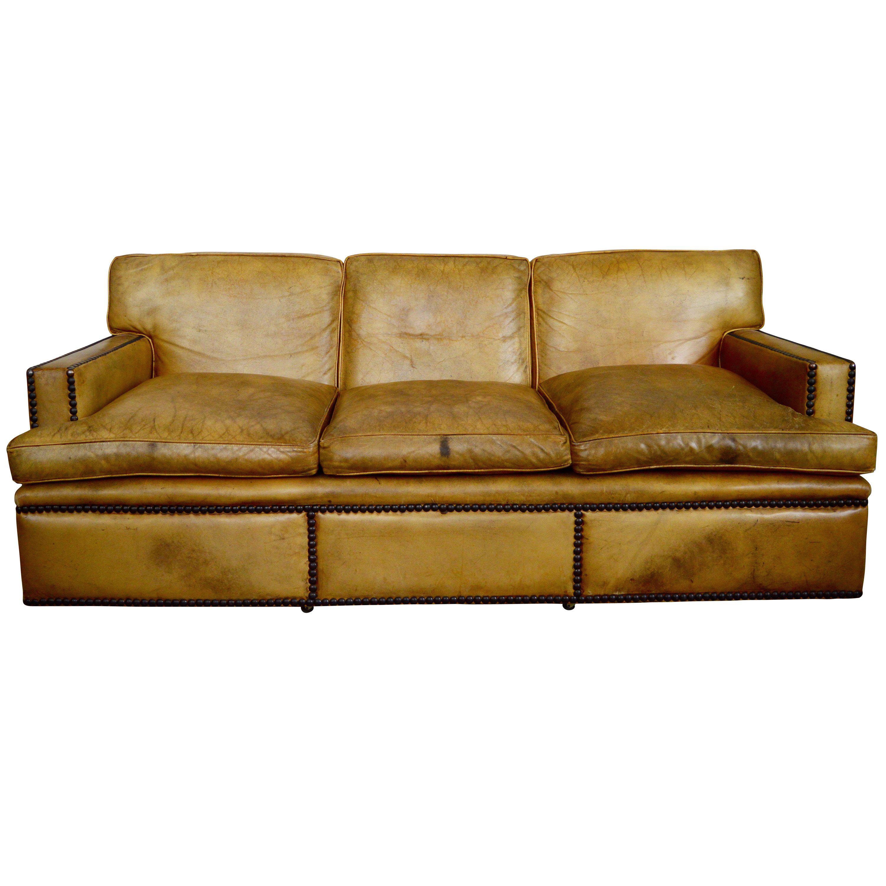 English Georgian Style Leather Sofa with Large Brass Nailhead Edging For Sale