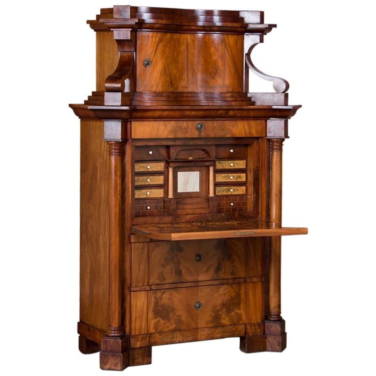 Antique German Mahogany Biedermeier Secretary Desk For Sale at 1stDibs