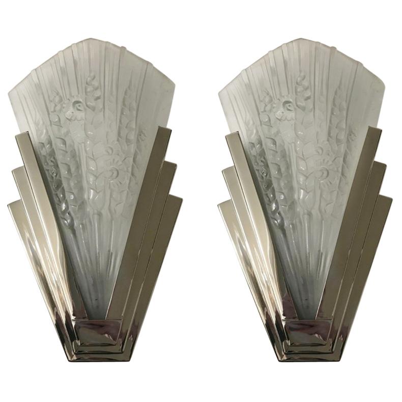 Pair of French Art Deco Skyscraper Floral Sconces