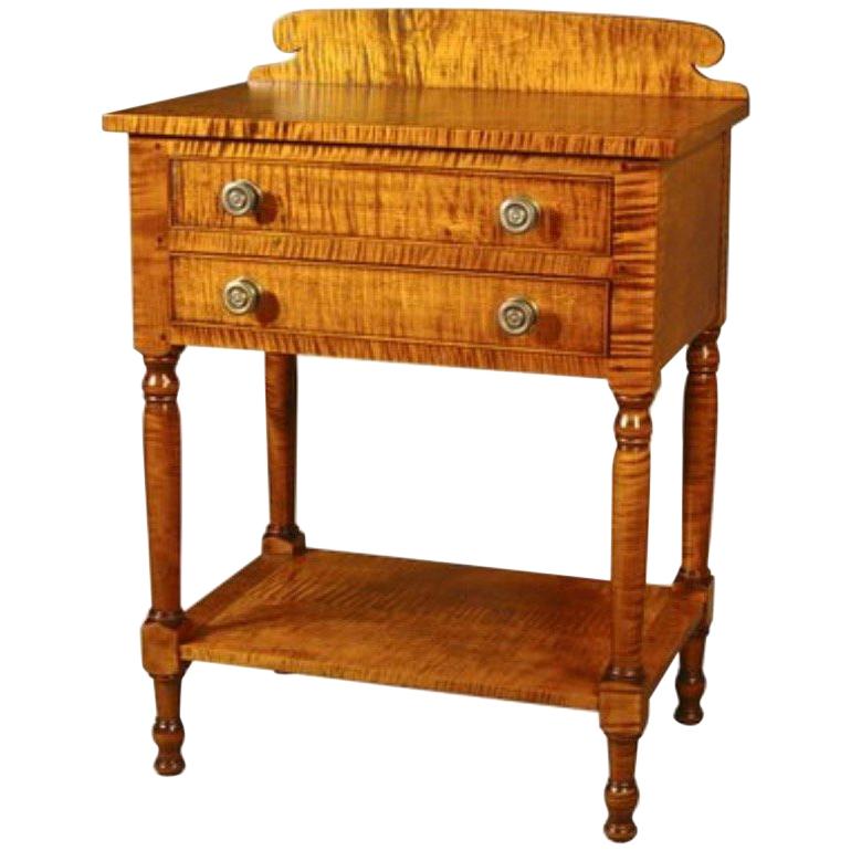 Sheraton washstand in Tiger Maple For Sale