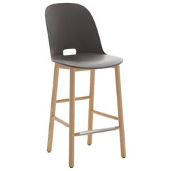 Tabouret de comptoir Alfi Emeco en gris et frêne avec haut dossier par Jasper Morrison 