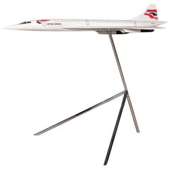 Grand modèle de Concorde sur support chromé d'origine:: vers 1980