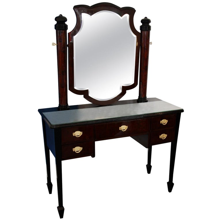 Art Deco Dressing Table For Sale at 1stDibs