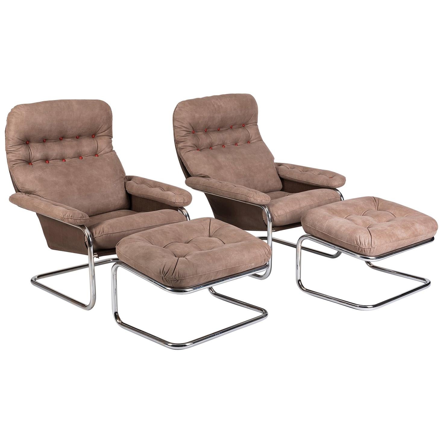 Rare Pair of Dux Lounge chairs and Ottomans attributed to Bruno Mathsson, 1970 For Sale