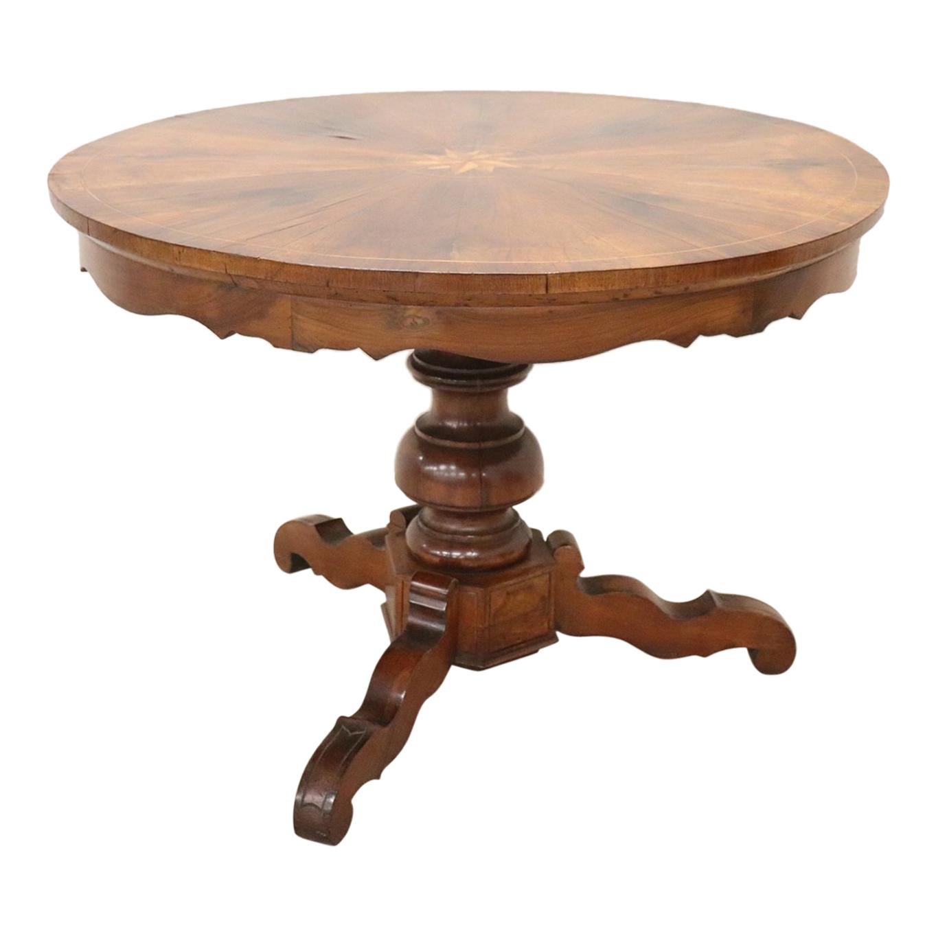19th Century Italian Inlaid Walnut Round Center Table