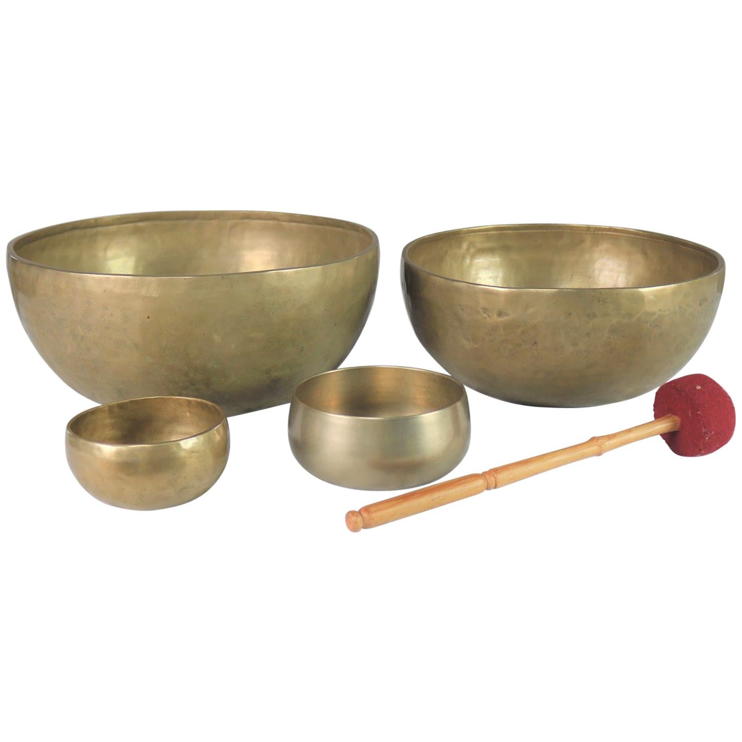 Vintage Set of 4 Bronze Nesting Singing Bowls or Standing Bowls with Mallet