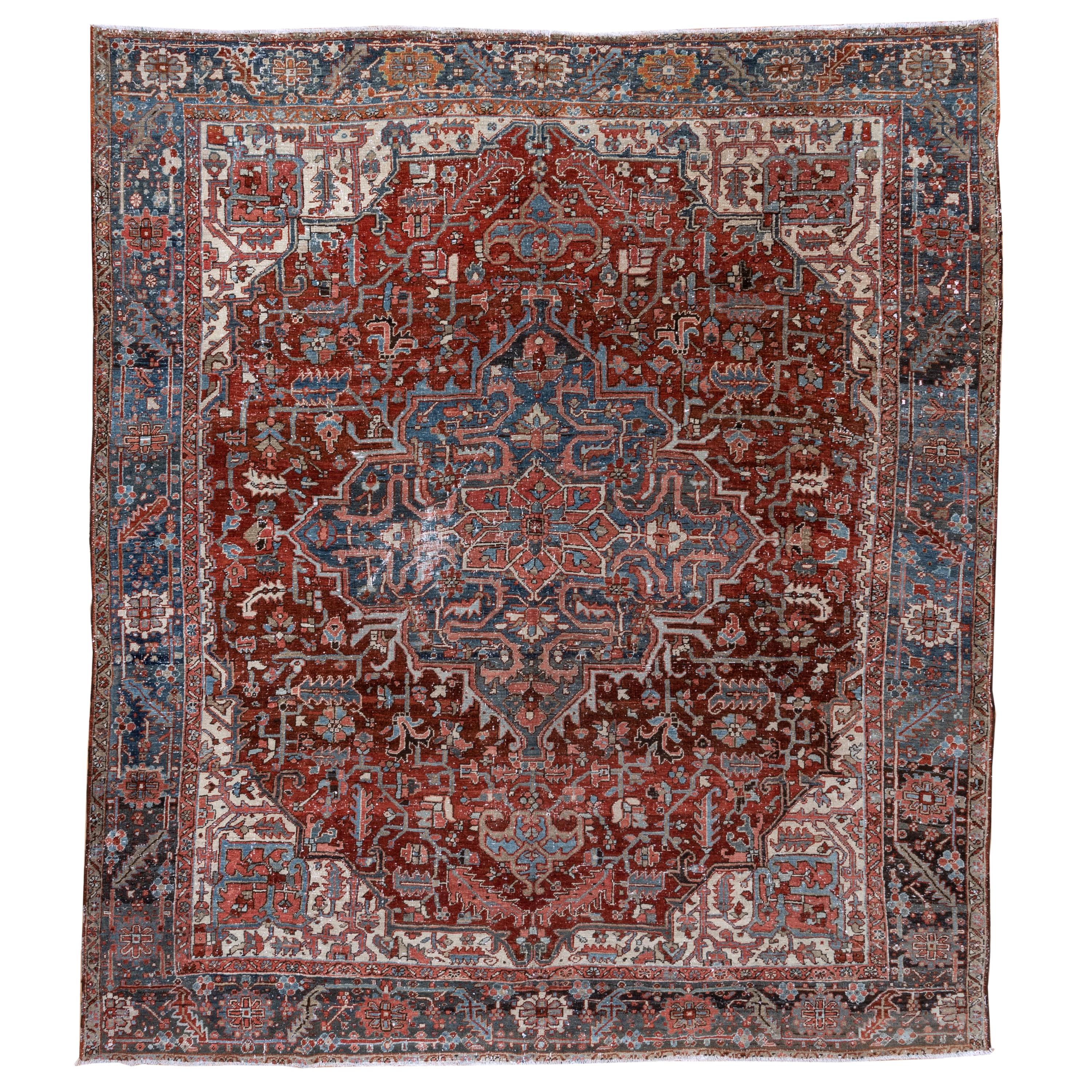 Classic Persian Heriz Carpet, circa 1910s