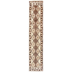 Tapis de couloir turc Tulu vintage avec motif de diamants en crème, marron et taupe