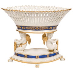 Antique French Porcelain Centerpiece Made by Samson et Cie. Late 19th Century