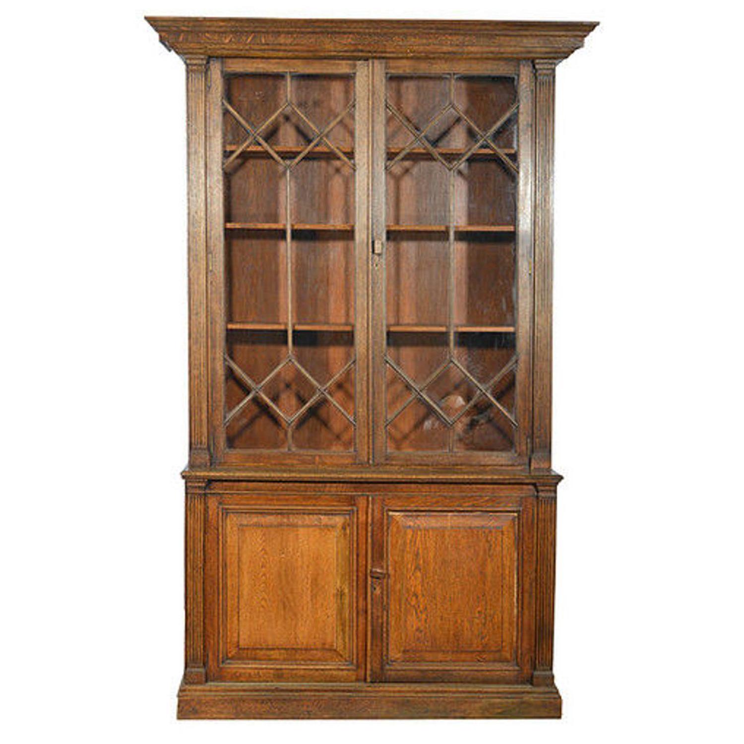Late 19th Century Solid Oak Two-Part Bookcase of Good Proportions For Sale