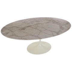 Mid-Century Modern Oval Tulip Dining Table in Marble by Eero Saarinen for Knoll