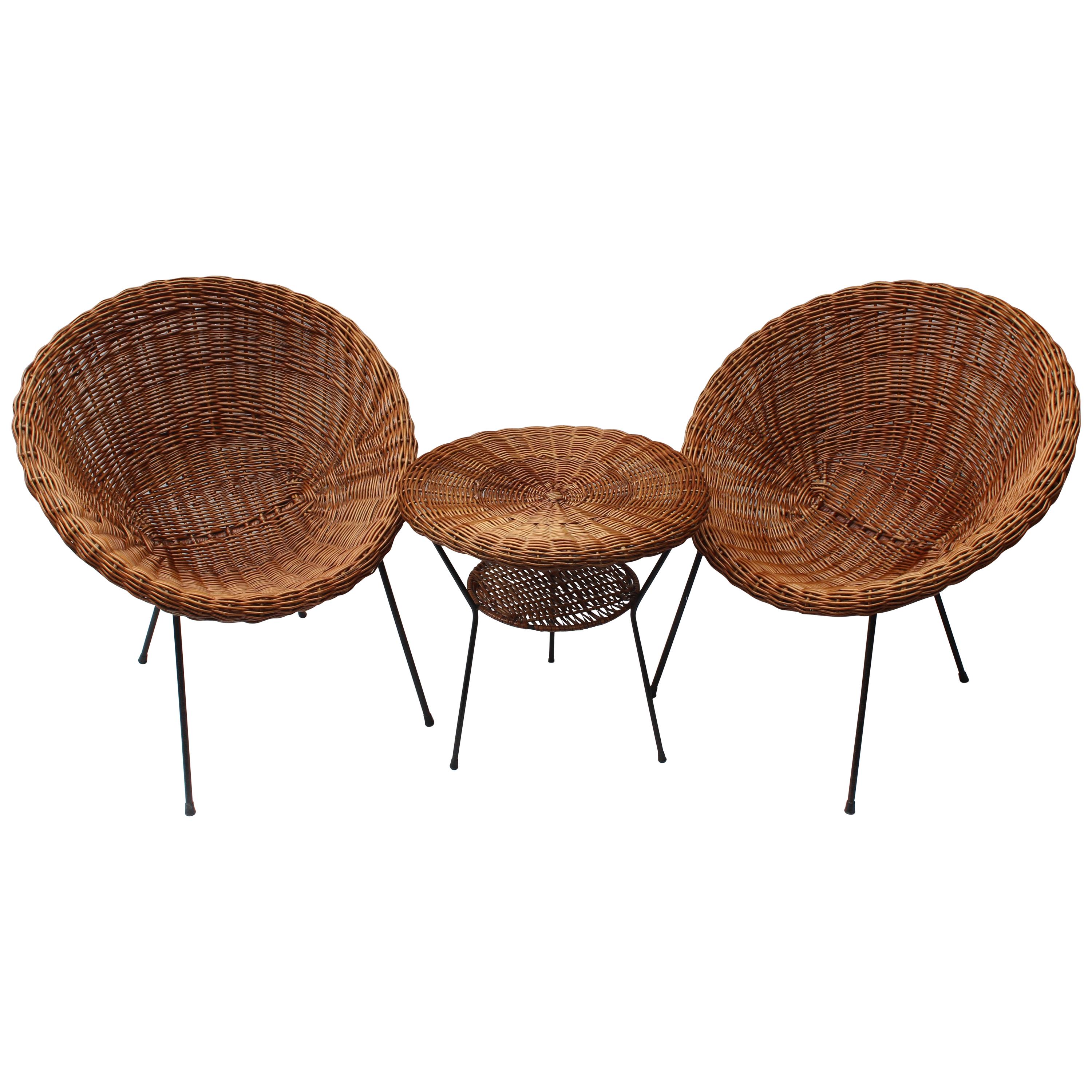 Pair of Rattan Chairs and Table in the Style of Franco Albini