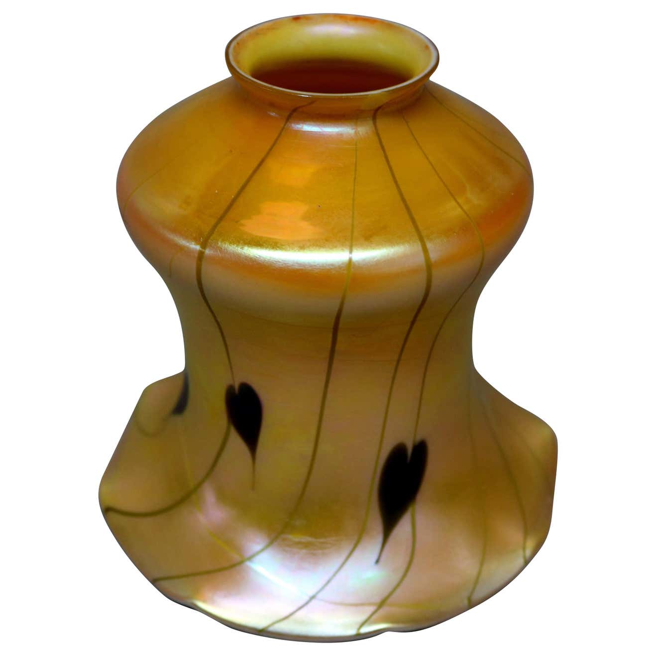 Antique Steuben Heart and Vine Ruffled Rim Art Glass Lamp Shade, circa ...