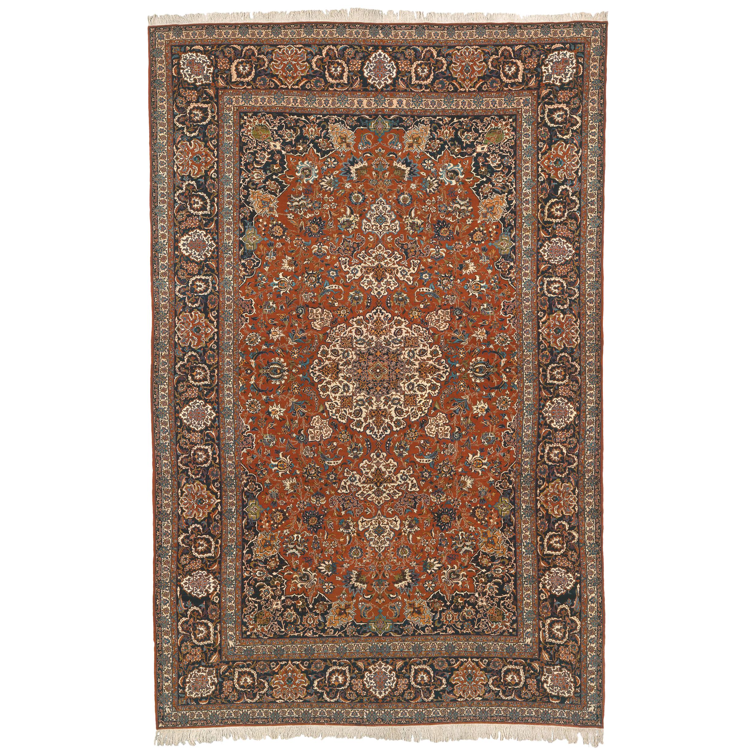 Mid 20th Century Persian Isfahan Rug For Sale