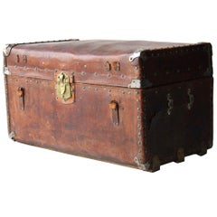Coffre à bagages haïtien colonial espagnol en cuir brun:: Haïti:: 1900