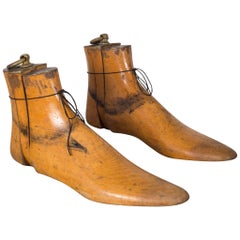 Antiker Holz- und Bronze-Schuhleisten:: um 1920