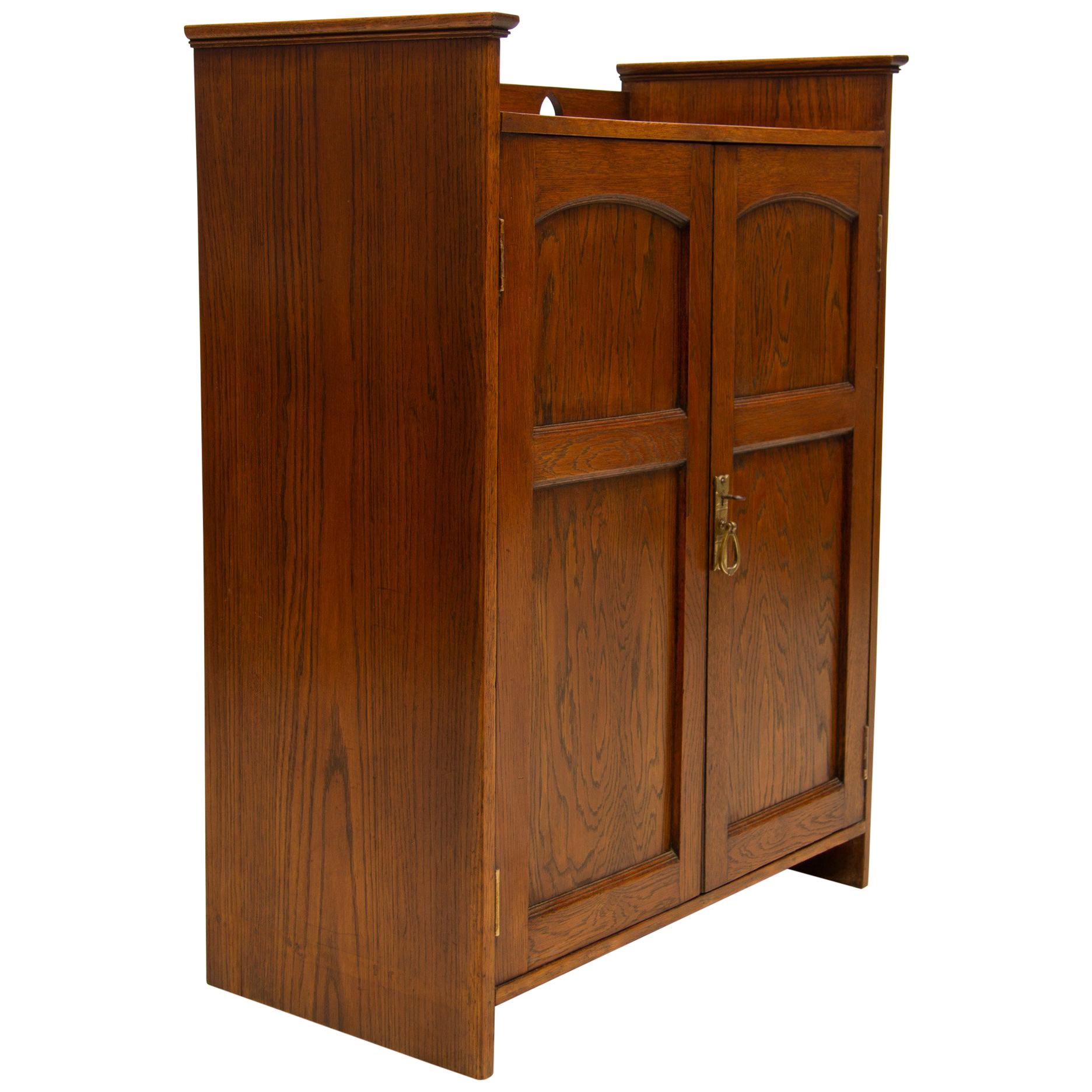 Oak Arts & Crafts Cabinet